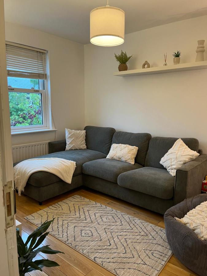 Homely 2 Story Cathedral City Apartment Durham Bagian luar foto